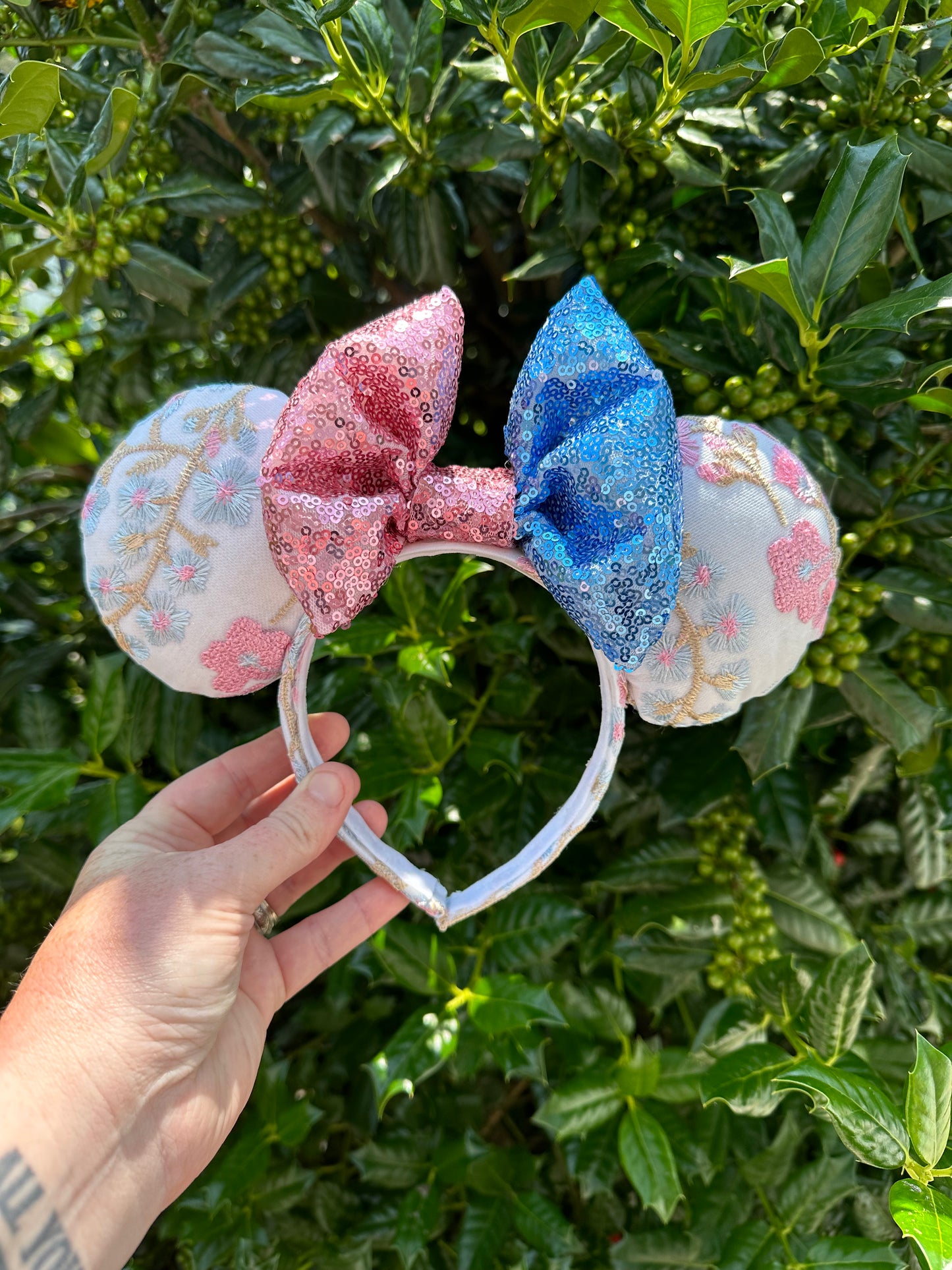 Make it Pink, Make it Blue Ears