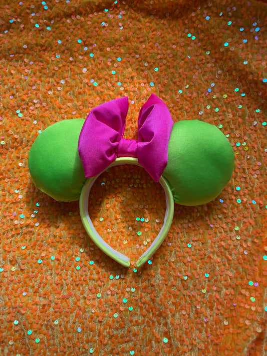 Neon 90s Ears